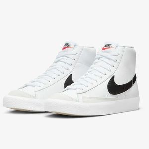 NIKE Blazer Mid 77 Vintage Sneakers big kids size 5.5